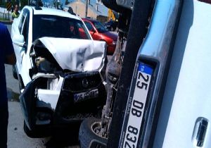 Erzurum'da trafik kazası: 3 ağır yaralı var!